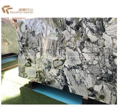 Chinwa blan Bote Green Marble